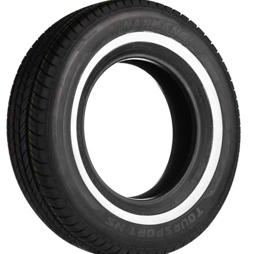 N-605 TourSport Valkosivu 25mm 195/75-14 H